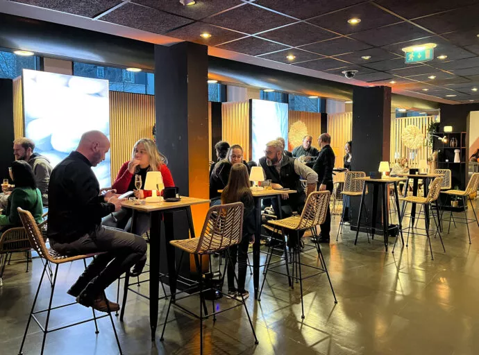 cocktail lors d'une soirée Club Entreprises au Liberté